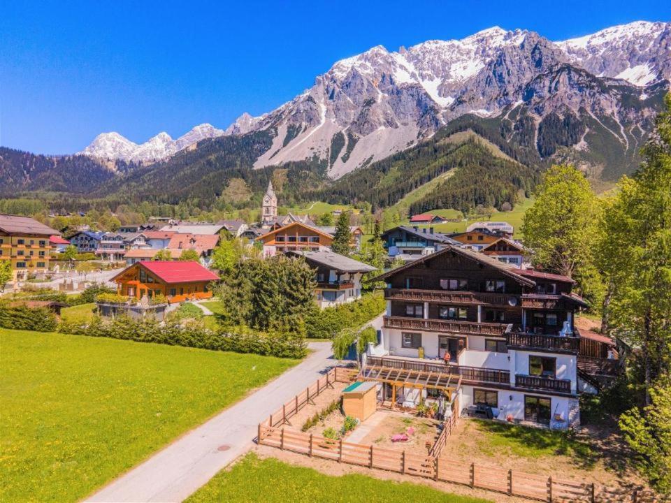 Bergidyll Top 1 Gartenwohnung Ramsau am Dachstein Exterior photo